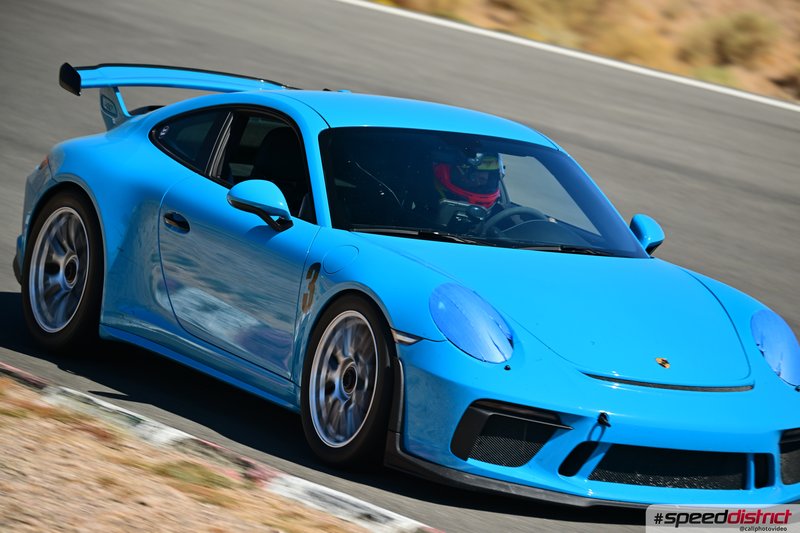 Porsche 911 GT3 RS blue