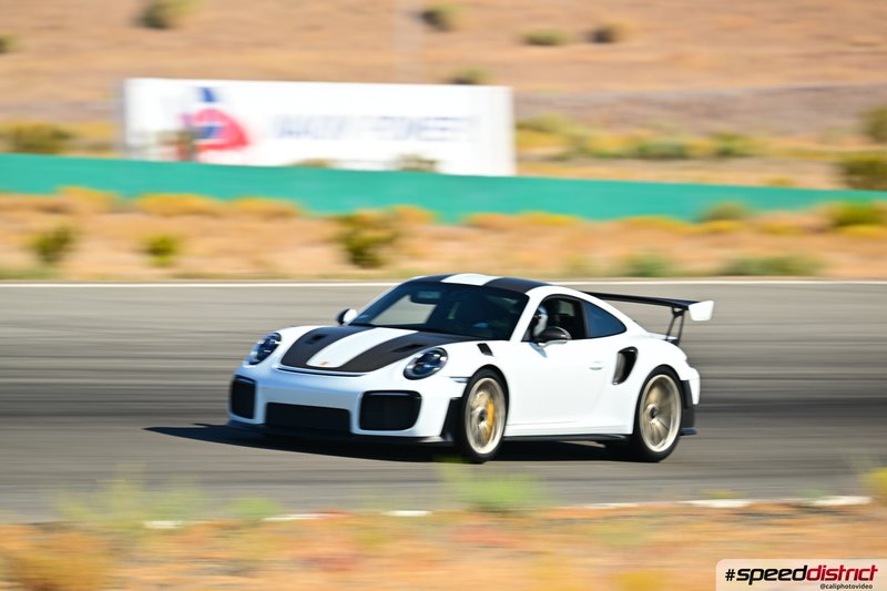 Porsche 911 GT2 RS