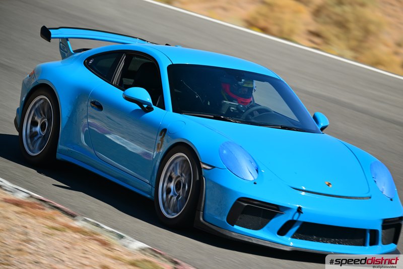 Porsche 911 GT3 RS blue