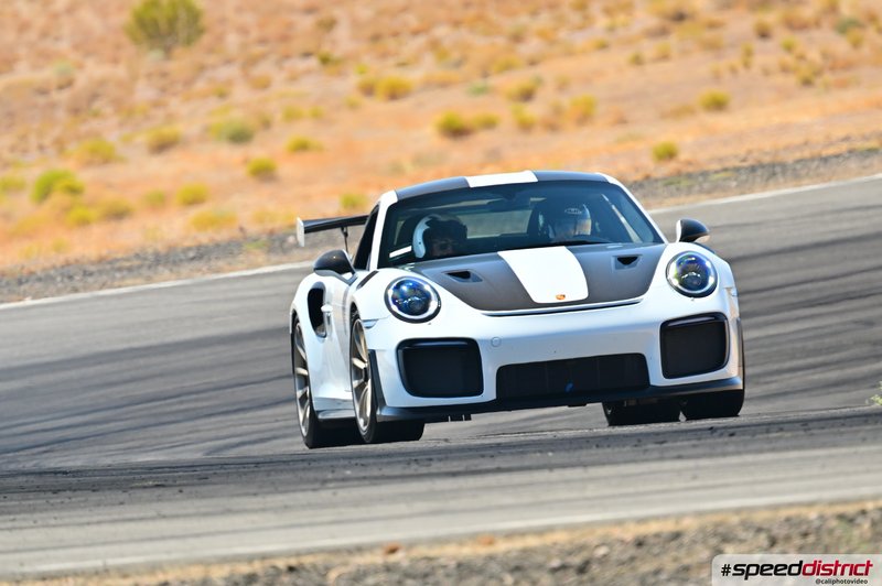 Porsche 911 GT2 RS
