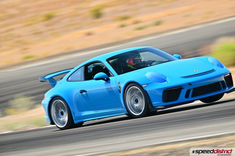 Porsche 911 GT3 RS blue