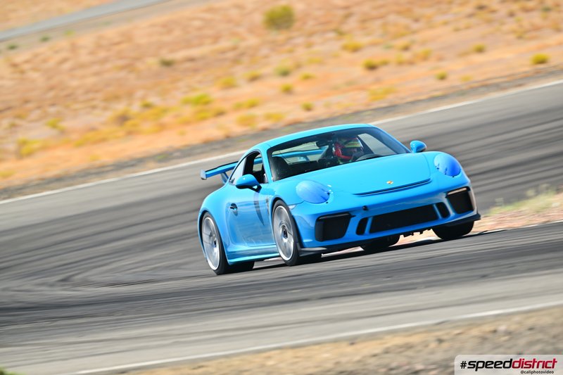 Porsche 911 GT3 RS blue