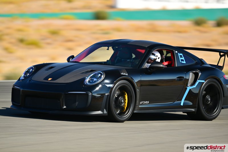 Porsche 911 GT2 RS