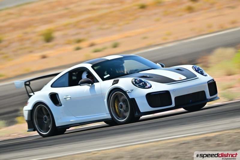 Porsche 911 GT2 RS