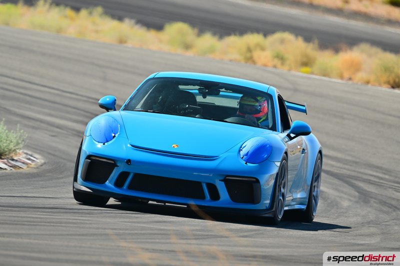 Porsche 911 GT3 RS blue