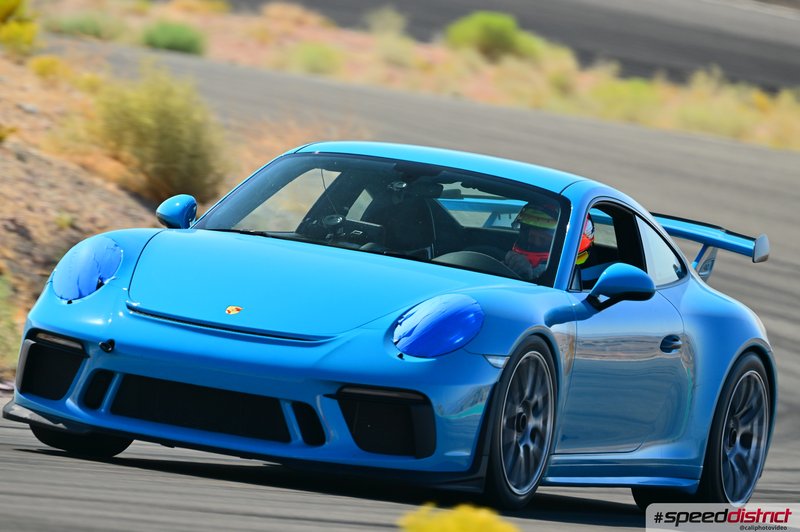 Porsche 911 GT3 RS blue