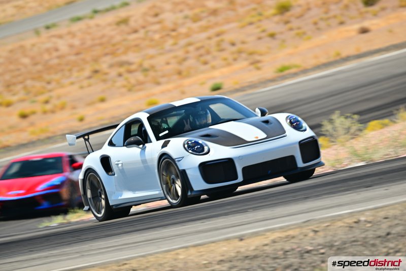 Porsche 911 GT2 RS