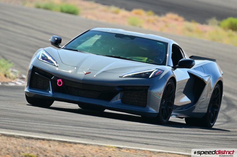 Chevrolet Corvette STI