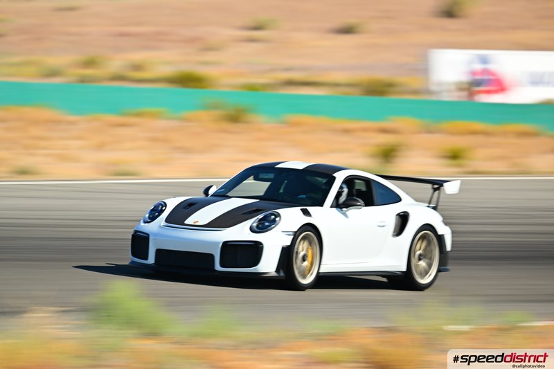Porsche 911 GT2 RS