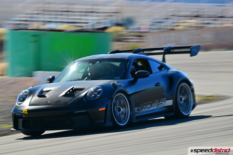 Porsche 911 GT3 RS blue