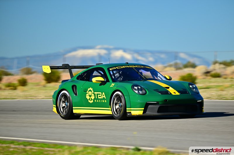 Porsche 911 GT3 Cup green