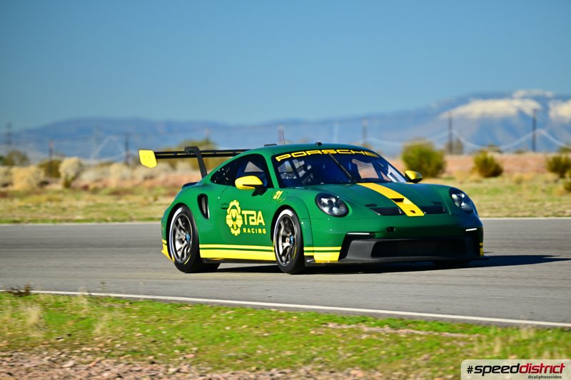 Porsche 911 GT3 Cup green
