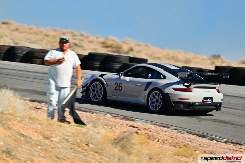 Porsche 911 GT2 RS