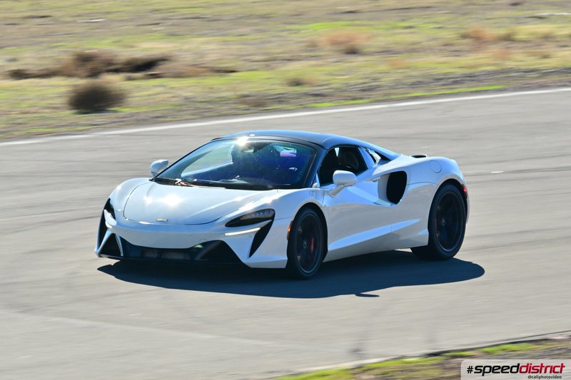 McLaren Artura