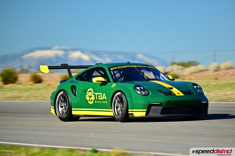 Porsche 911 GT3 Cup green