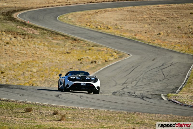 McLaren 750S