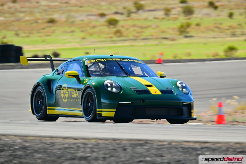 Porsche 911 GT3 Cup green