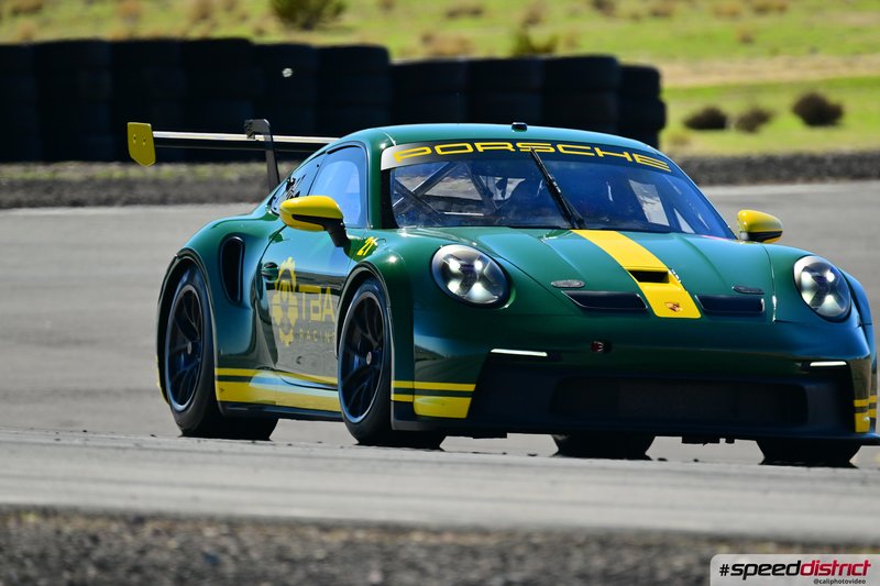 Porsche 911 GT3 Cup green
