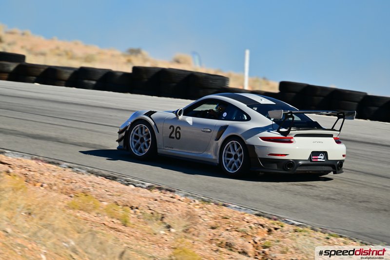 Porsche 911 GT2 RS