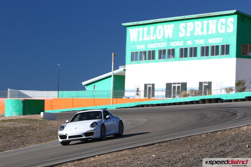 Porsche 911 GT3 white