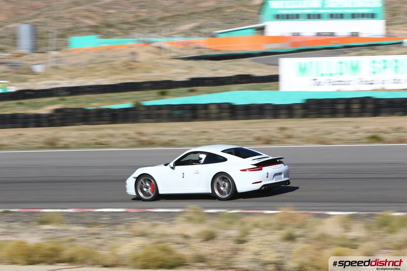 Porsche 911 GT3 white
