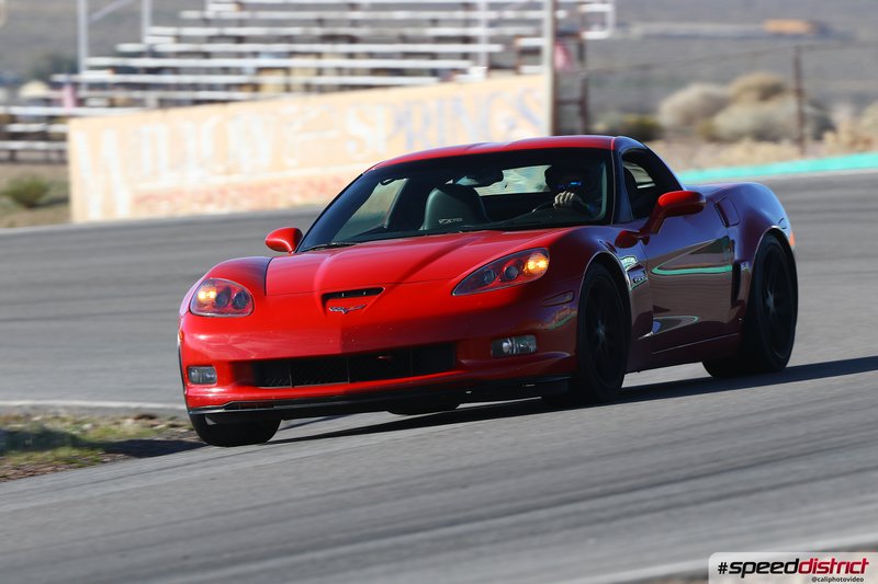 Chevrolet Corvette Z06 red