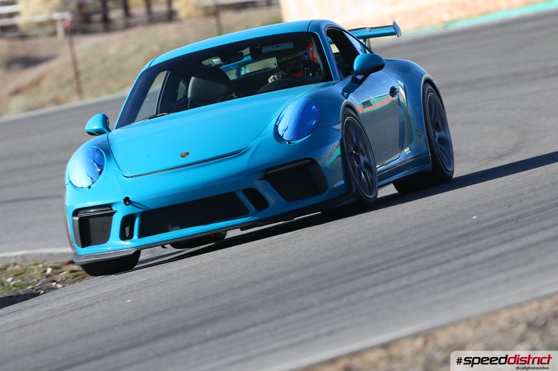 Porsche 911 GT3 RS blue