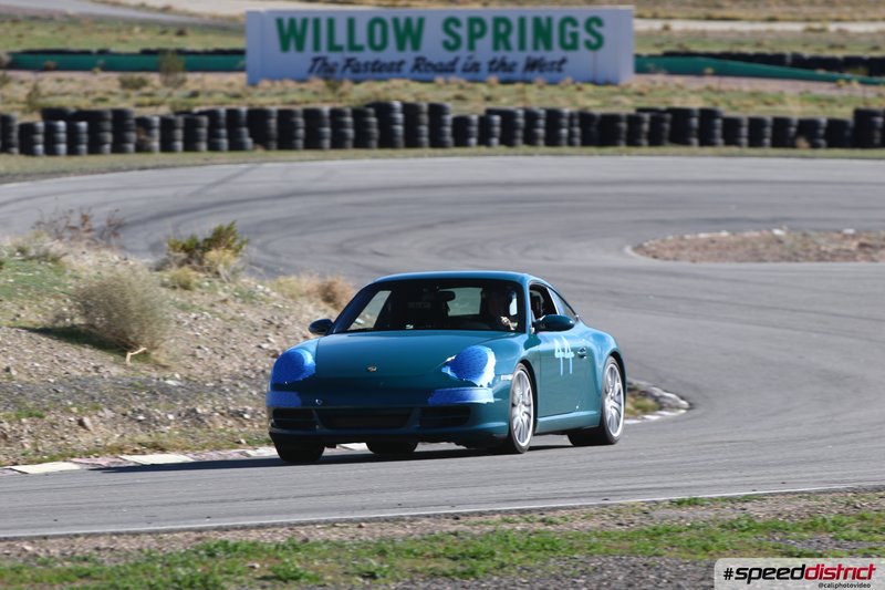Porsche 911 GT3 blue
