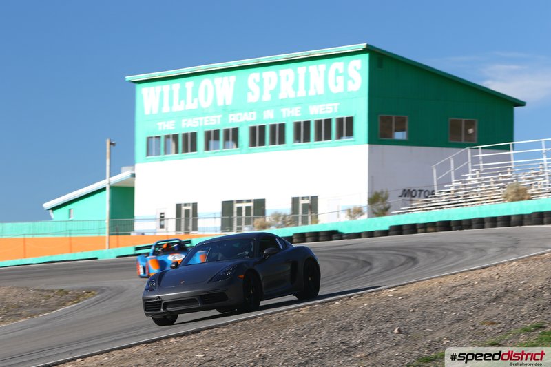 Porsche 911 GT3 gray