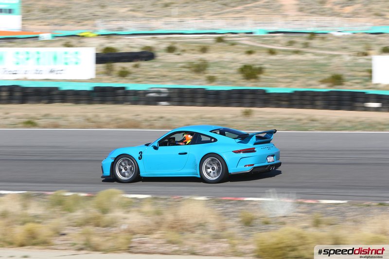 Porsche 911 GT3 blue