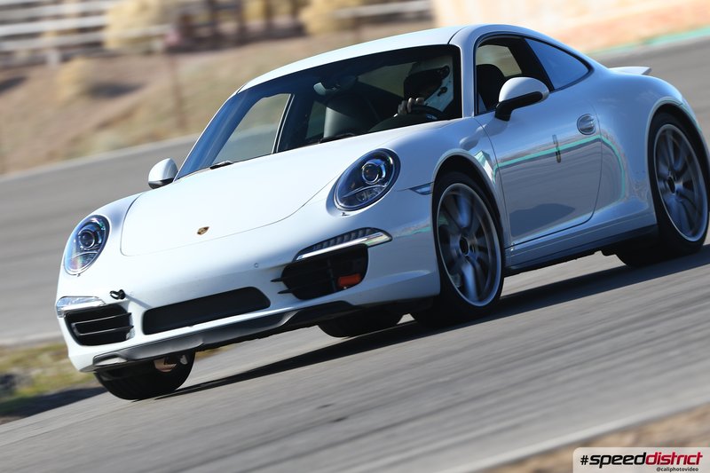 Porsche 911 GT3 white