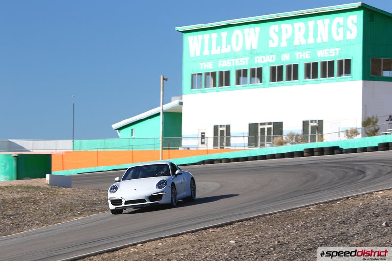 Porsche 911 GT3 white