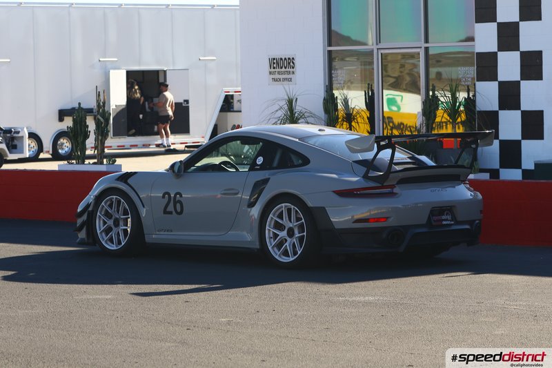 Porsche 911 GT3 RS silver