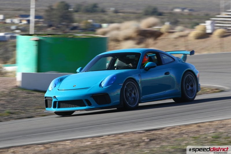 Porsche 911 GT3 blue