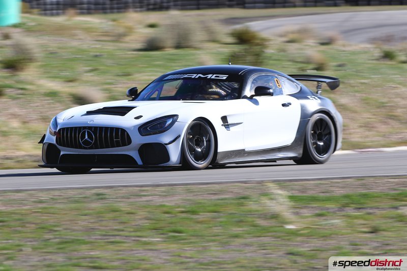 Mercedes AMG GT GT4