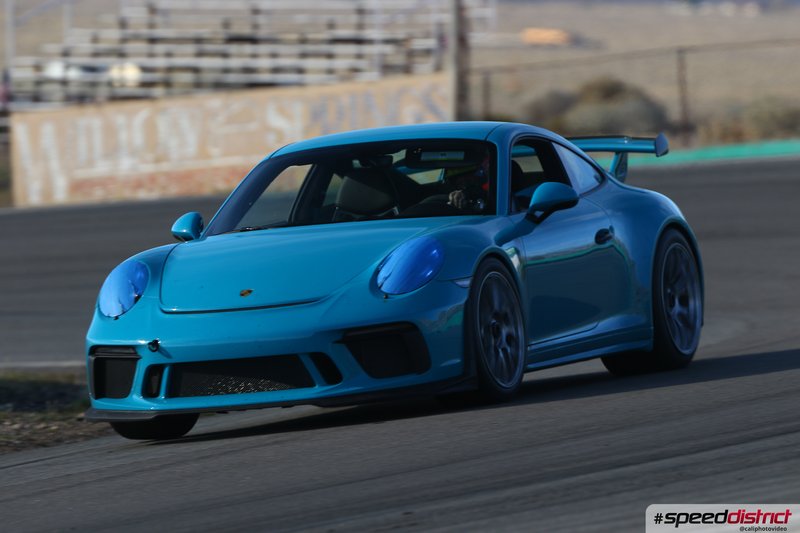 Porsche 911 GT3 RS blue