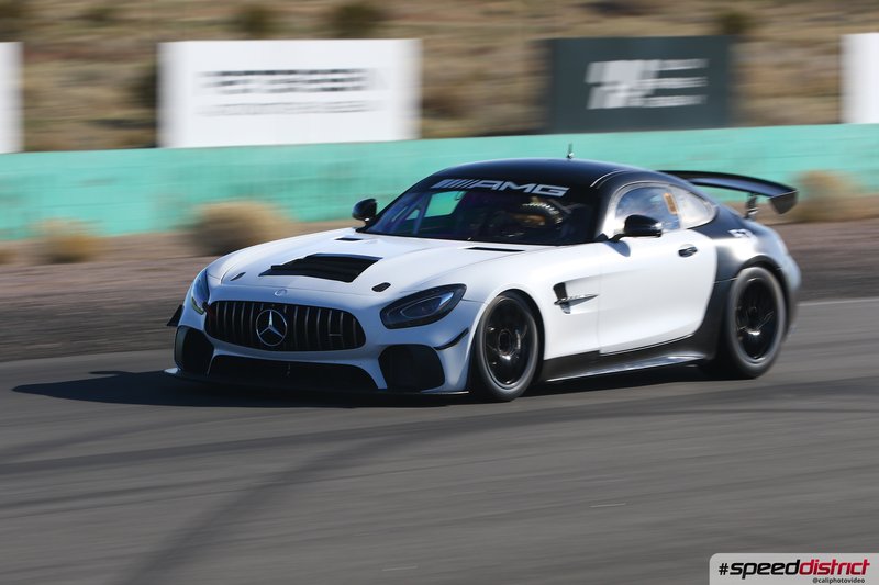 Mercedes AMG GT GT4