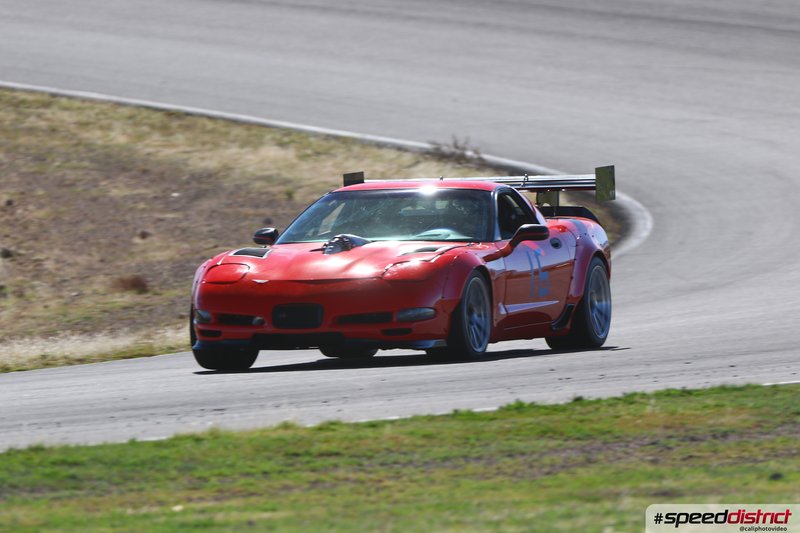 Chevrolet Corvette Z06 red