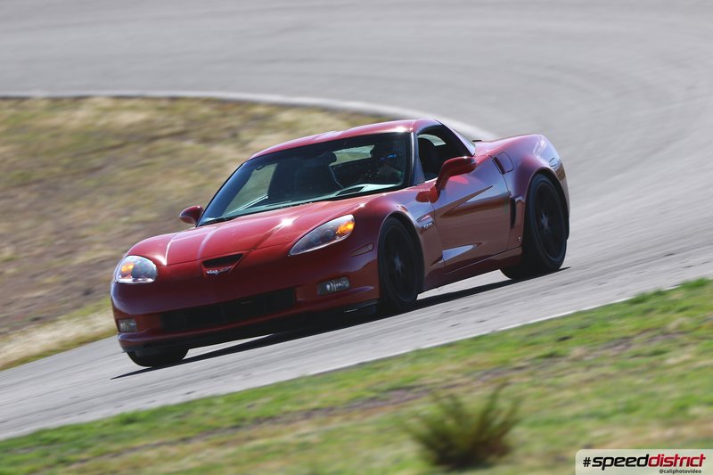 Chevrolet Corvette Z06 red