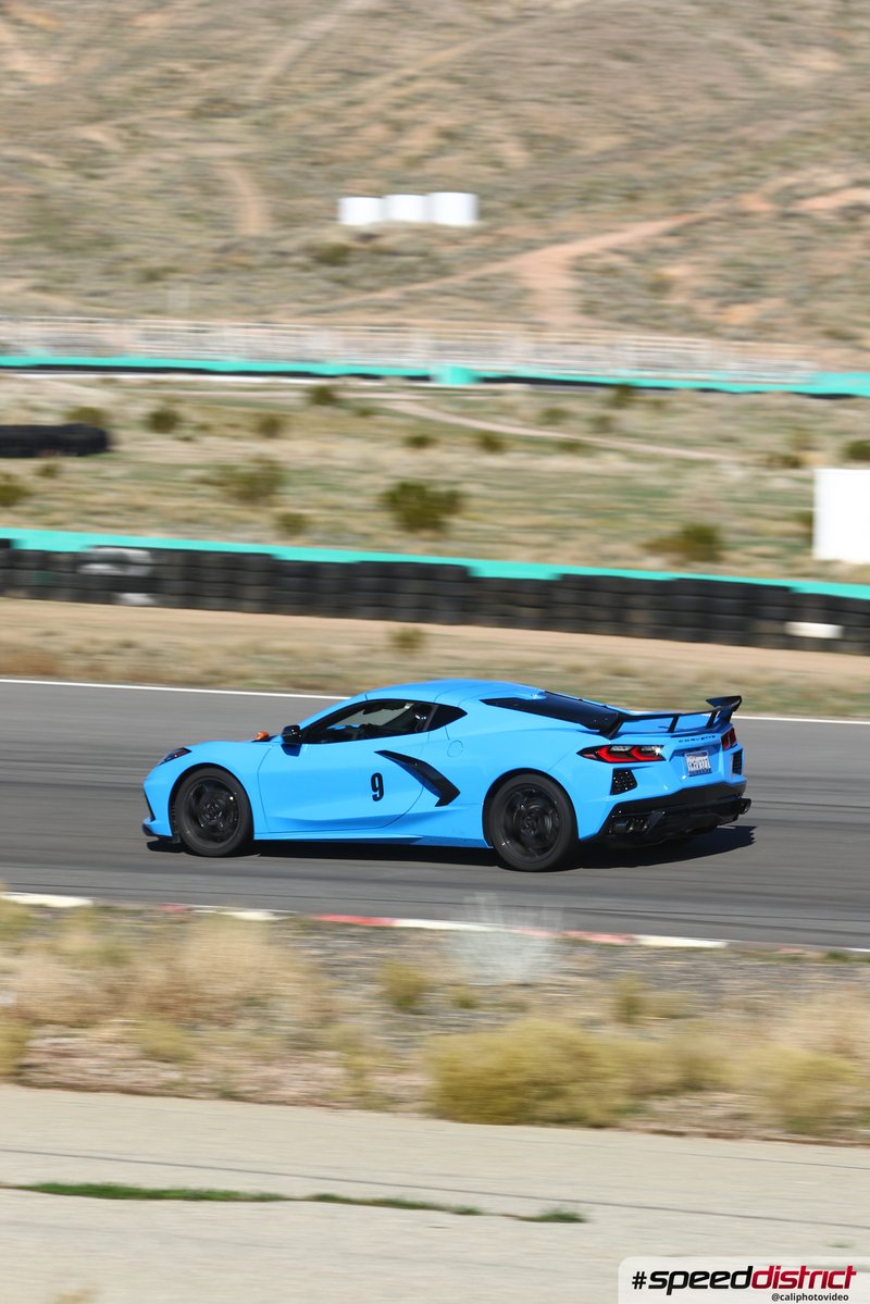 Chevrolet Corvette Z06 blue