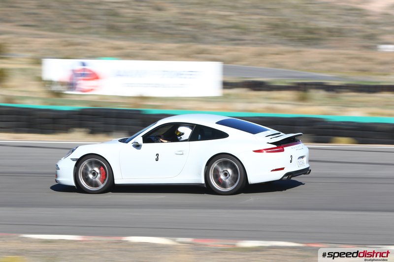 Porsche 911 GT3 white