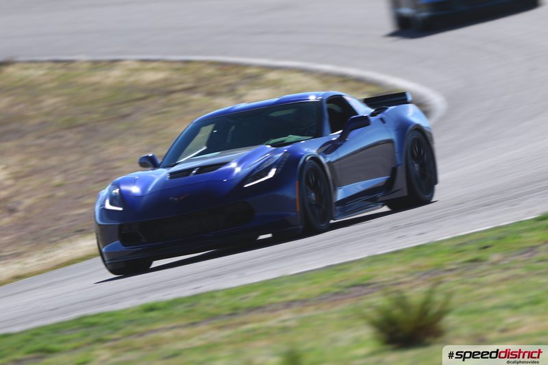 Chevrolet Corvette Z06 blue