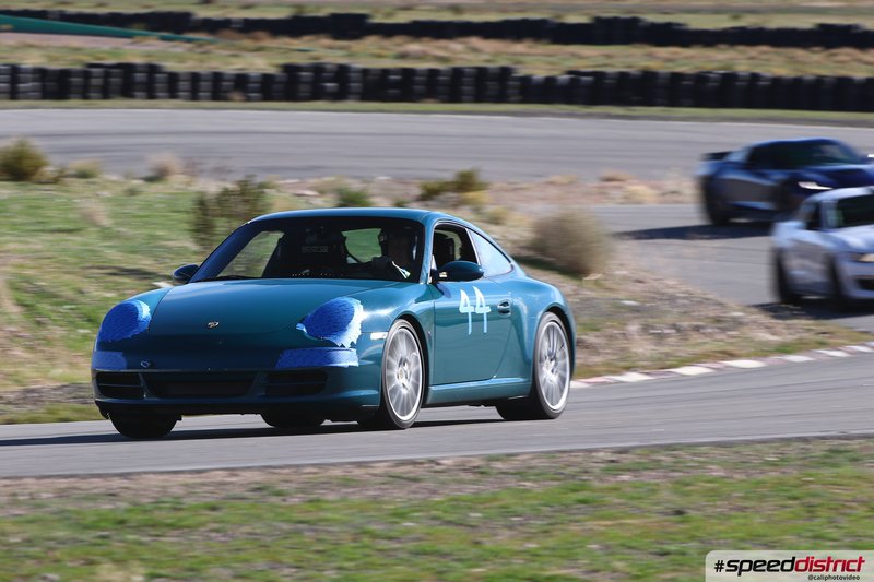 Porsche 911 GT3 blue