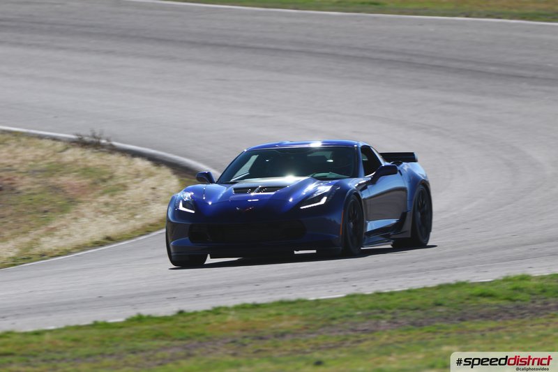Chevrolet Corvette Z06 blue