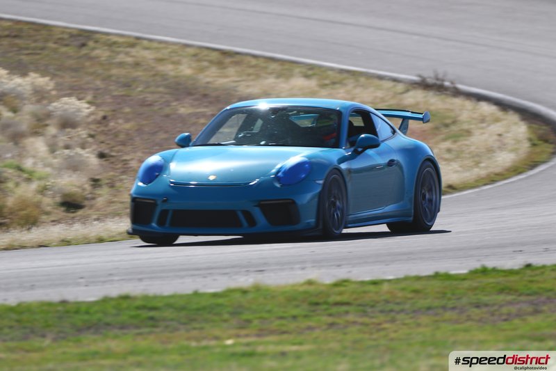 Porsche 911 GT3 RS blue