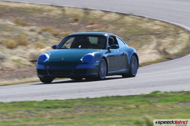 Porsche 911 GT3 blue