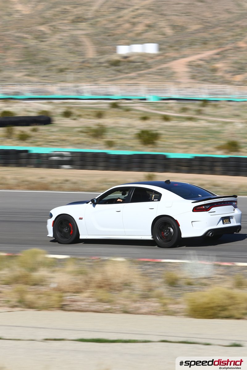 Dodge Charger Hellcat