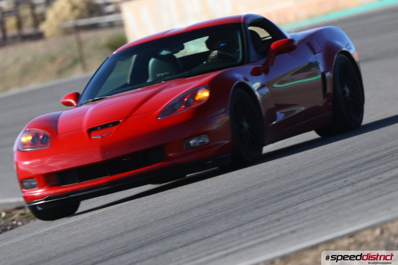 Chevrolet Corvette Z06 red