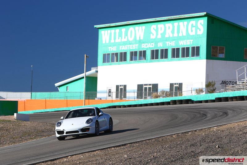 Porsche 911 GT3 white