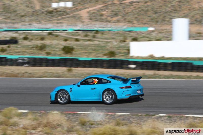 Porsche 911 GT3 blue